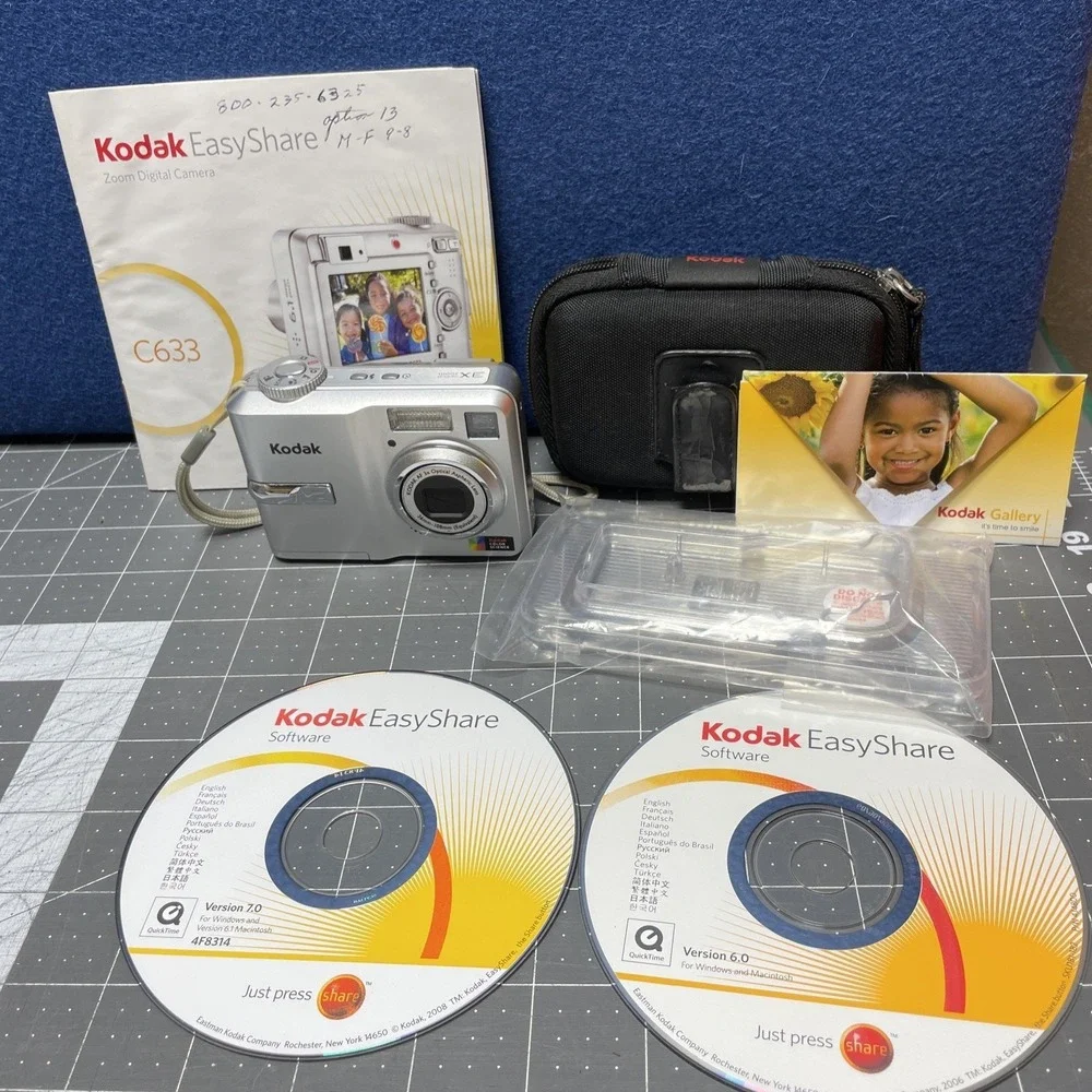 Kodak EasyShare C633 6.1MP Digital Camera - Silver camera only parts‎ or repair